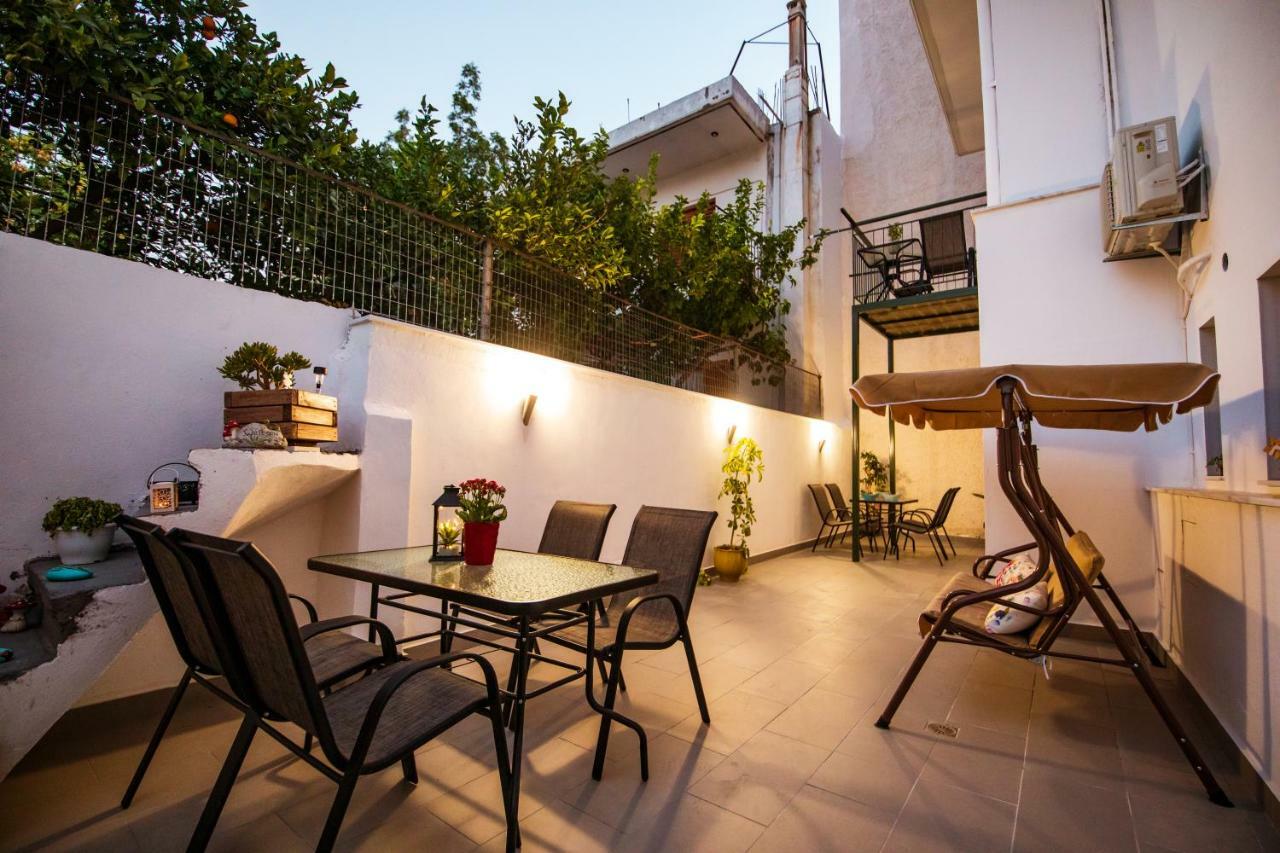 Mantisses 3 Apartment Kalamata Exterior photo